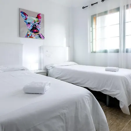 בית נופש Village טרחלחו