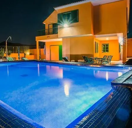 Village بيت للعطل