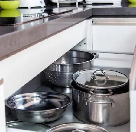 Village تاراخاليخو