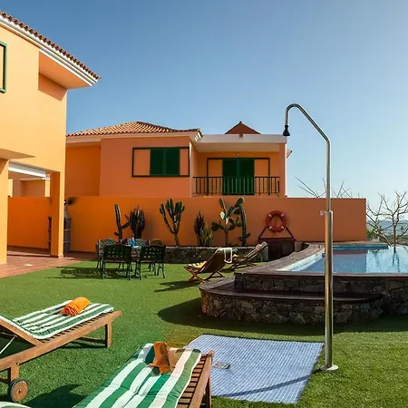 Vakantiehuis Village *